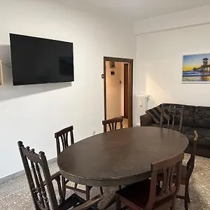 https://metro-c-centocelle-ampio-appartamento-con-tre-camere-da-letto.it-romehotels.com